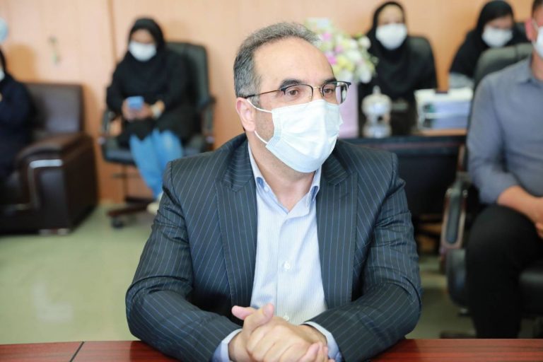 دکتر حقیقت