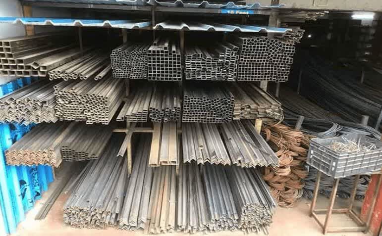 احتکار آهن