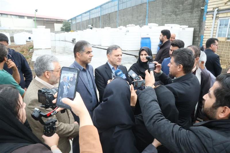 استاندار در جمع